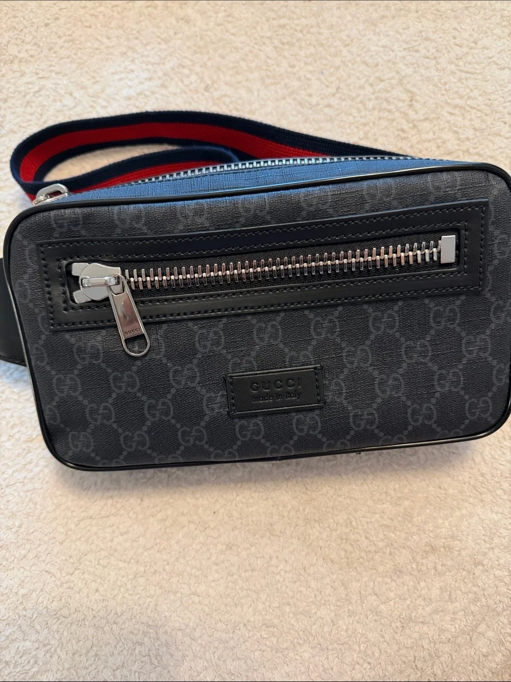 Gucci Black GG Supreme Canvas Belt Bag with Silver Zip